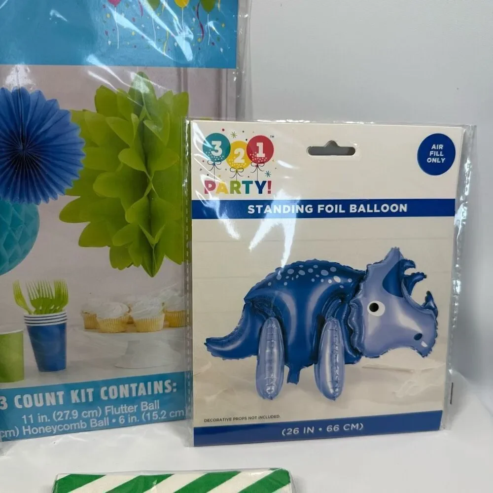 D26  Party Decorations- 7 piece ROAR dinosaur party decor, plates, napkins and D